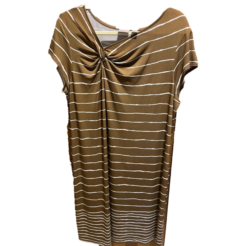 72. WOMENS CHICO’S 3/XL DETAIL DRESS - Picture 2 of 6